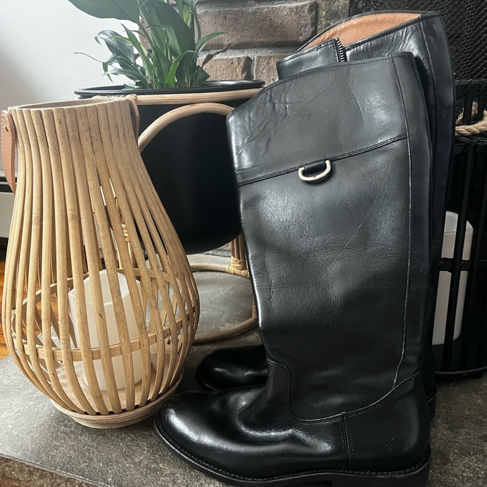 Brand new Frye boots